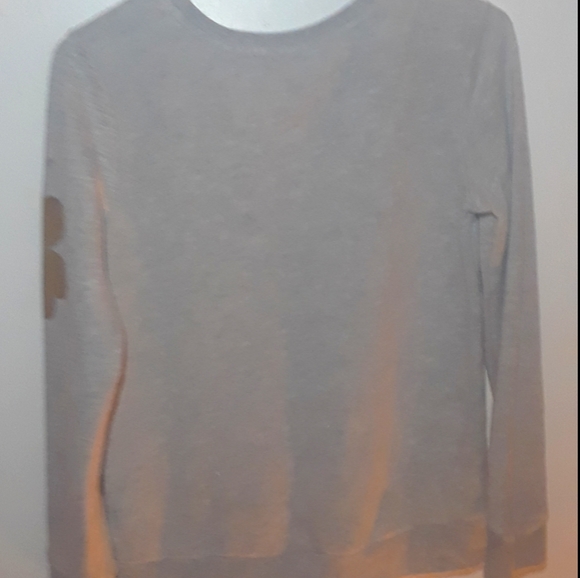 Sweater - Picture 10 of 10